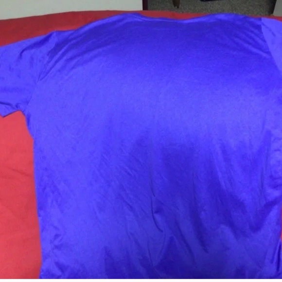NIKE dri fit tshirt - Picture 2 of 3
